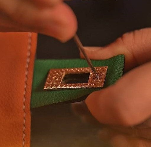 企業慈善 企業做公益好處 學校慈善活動  非牟利機構品牌 手工品牌 香港製造 手作皮革 思藝手作